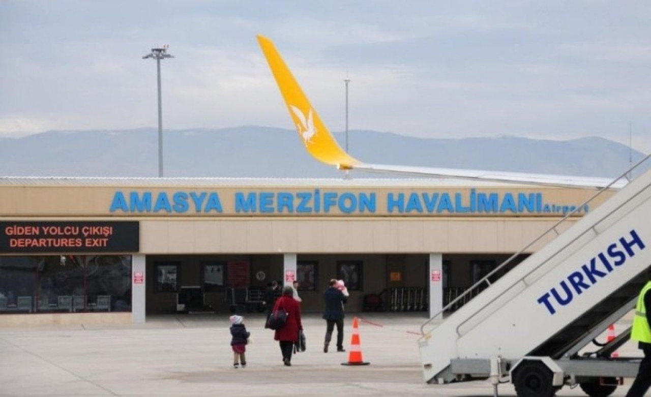 Bakan Karaismailoğlu: Bugün Türkiye'mizi dünyanın en geniş uçuş ağına sahip ülkesi haline getirmeyi başardık