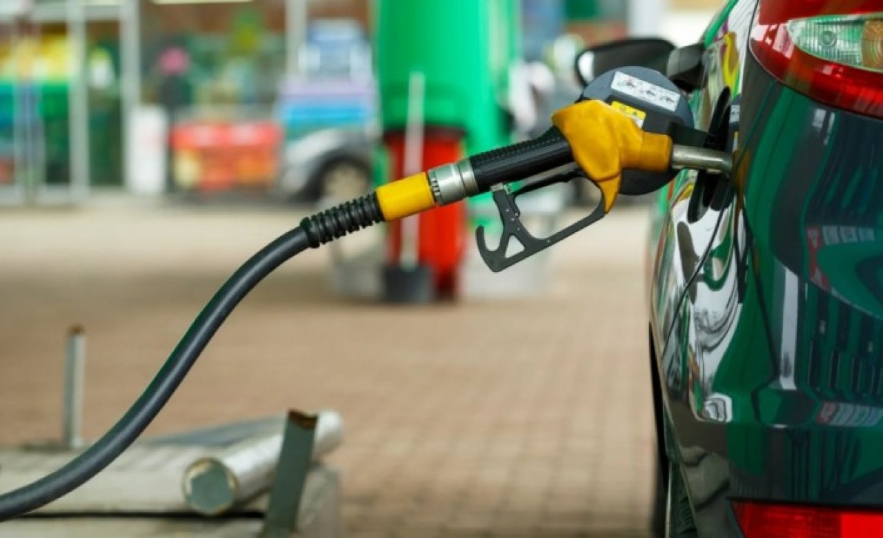 Araç sahiplerini üzecek haber: Akaryakıta okkalı zam geliyor!