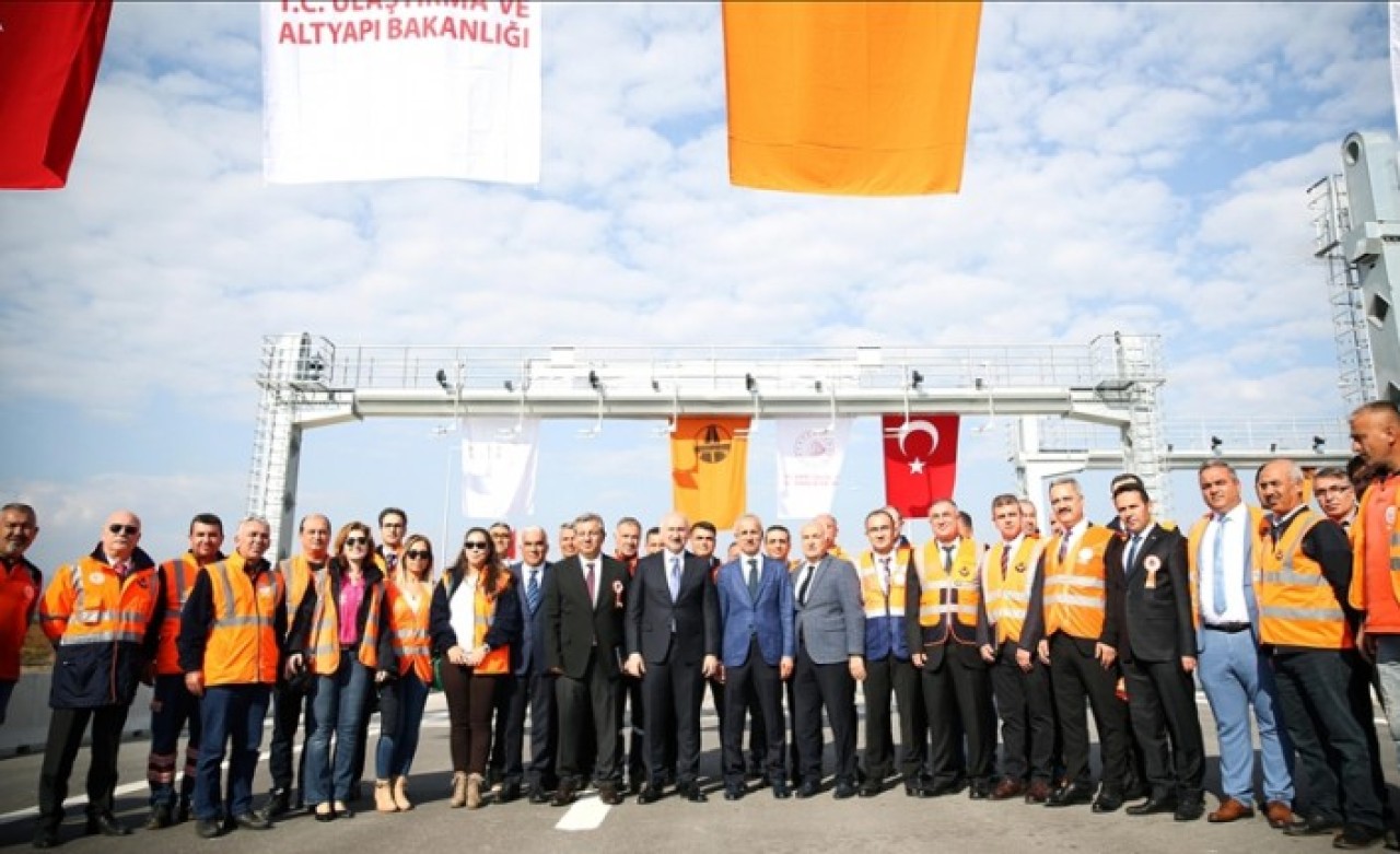 Bakan Karaismailoğlu: Hedefimiz 2053'e kadar otoyol uzunluğumuzu 8 bin 325 kilometreye ulaştırmak