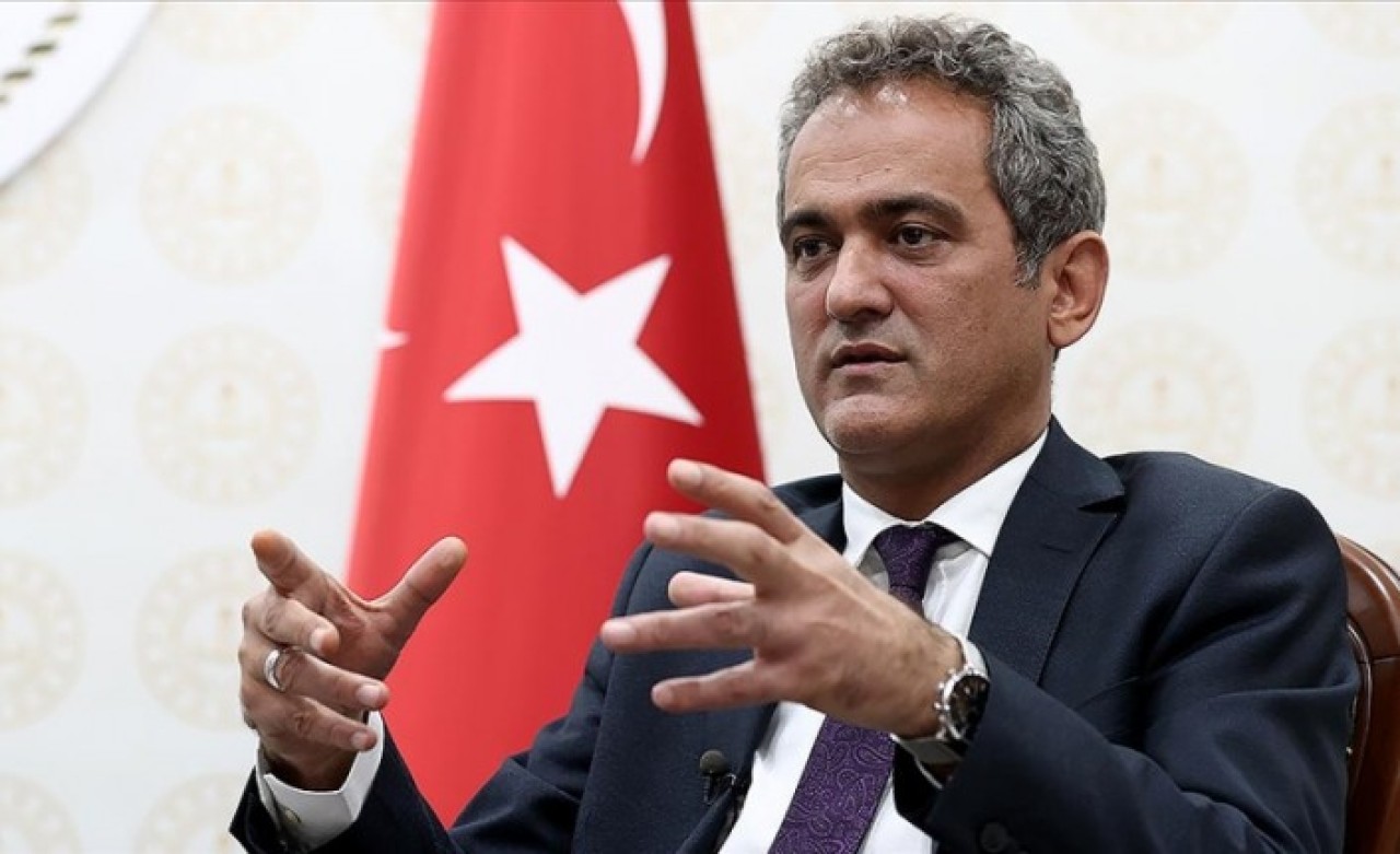 Bakan Özer duyurdu: Yarıyılda ilk kez ücretsiz kurslar düzenlenecek