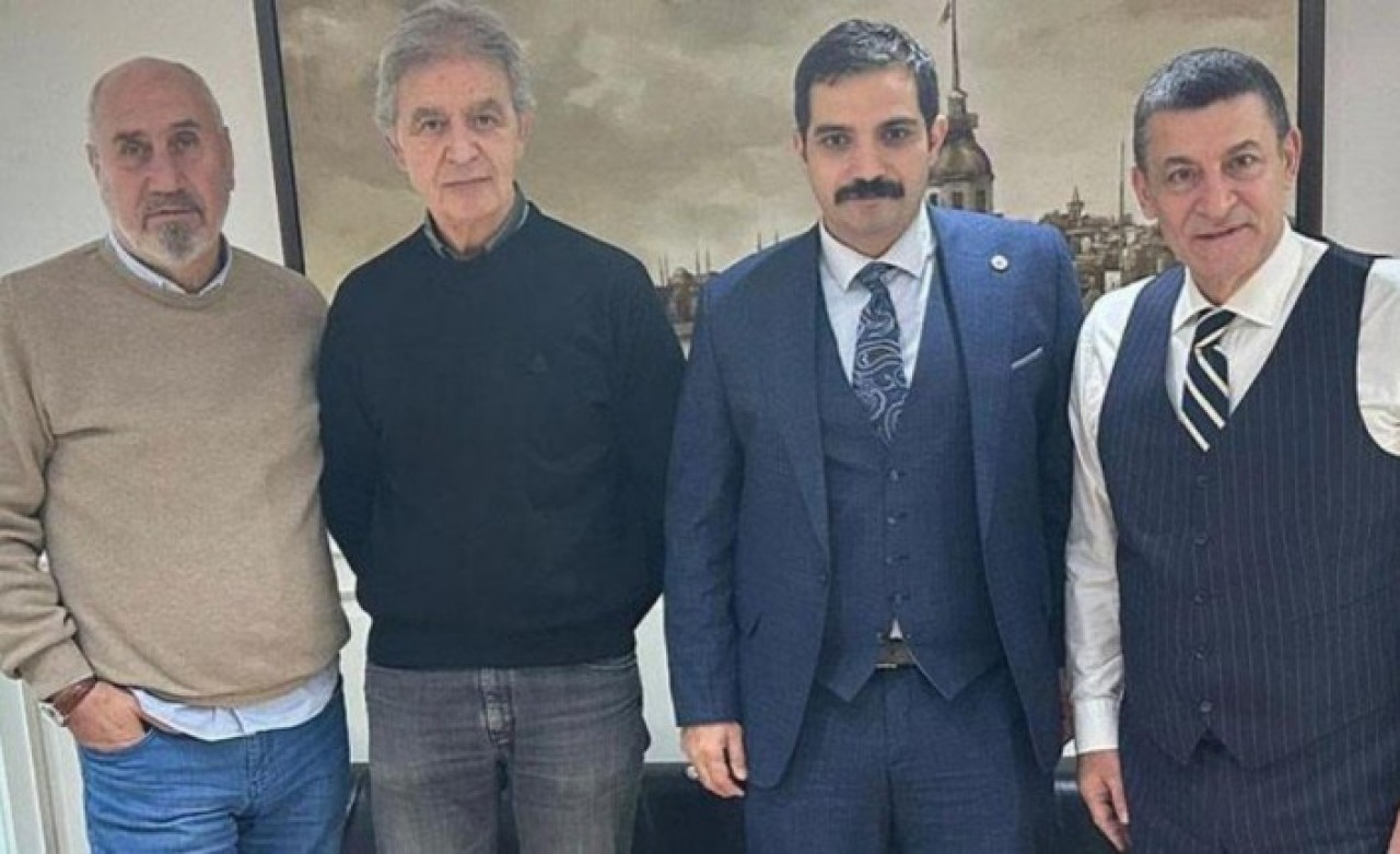 Başından vurularak öldürülen Eski Ülkü Ocakları Genel Başkanı Sinan Ateş'in paylaştığı fotoğraf tartışma yaratmıştı