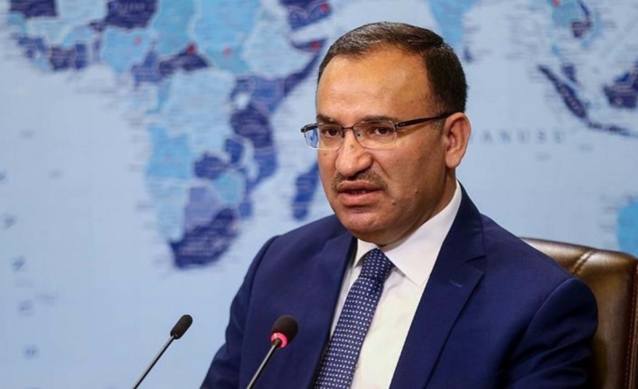 Bekir Bozdağ'dan önemli açıklamalar: 'Anayasaya,  sadece kadın ve erkek evlenebilir düzenlemesi gelecek'