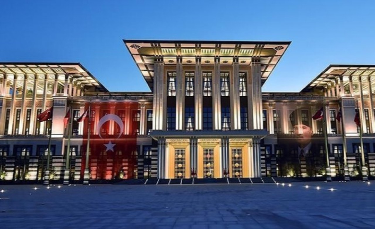 Beştepe'de EYT ve asgari ücret zirvesi