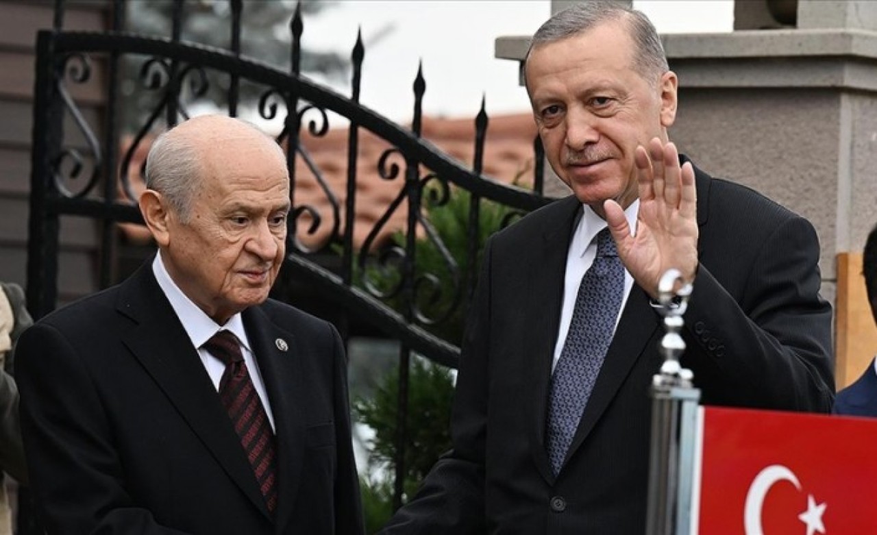 Ankara'da kritik zirve! Cumhurbaşkanı Erdoğan Devlet Bahçeli ile görüşüyor