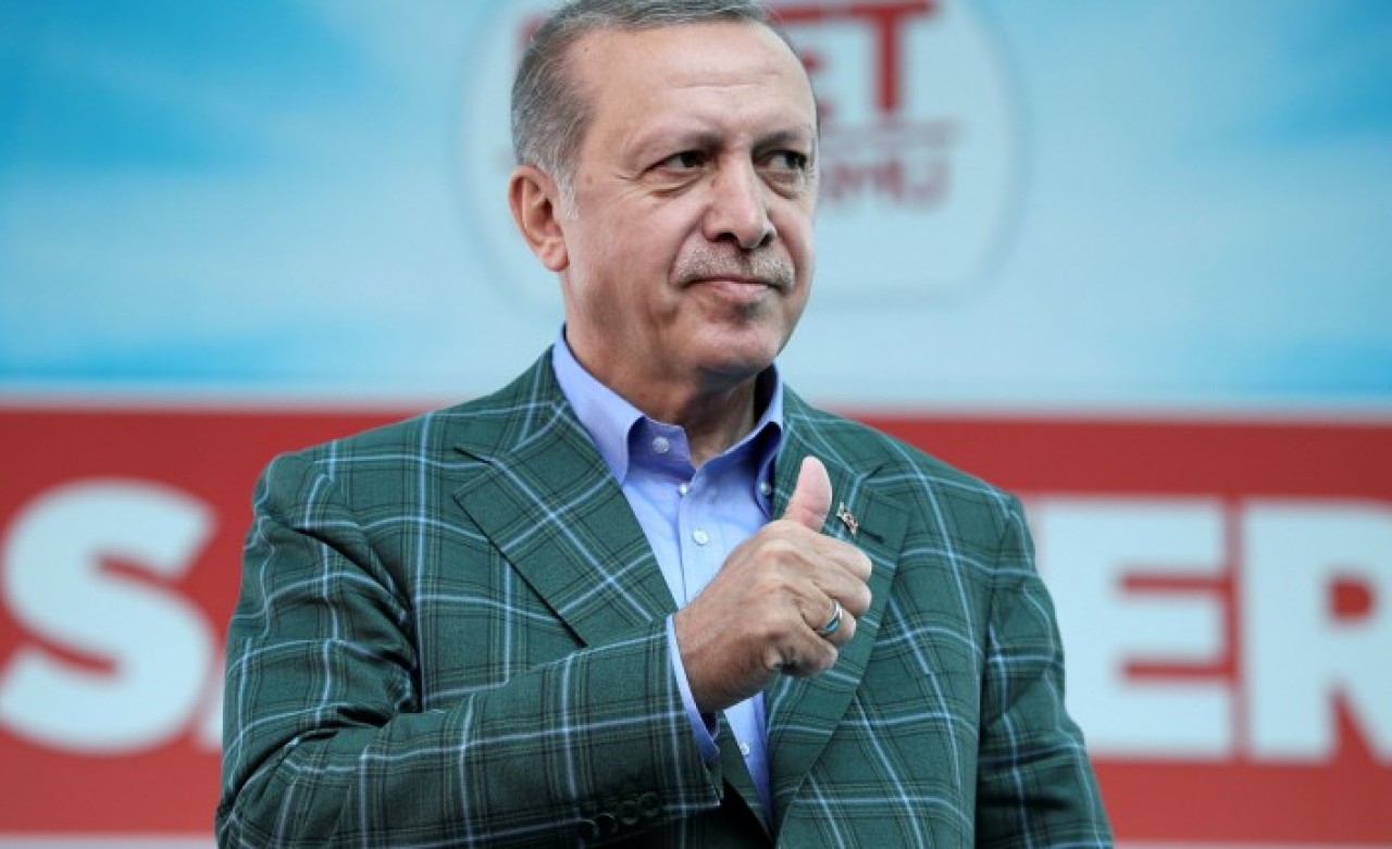 Cumhurbaşkanı Erdoğan ne kadar maaş alıyor? Yardımcısı,  bütçe görüşmeleri sırasında net rakam verdi