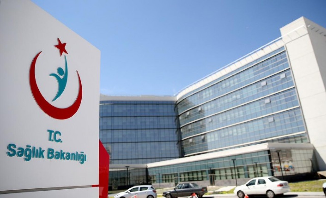 Cumhurbaşkanı imzaladı: 27 bin sözleşmeli sağlık personeli istihdam edilecek