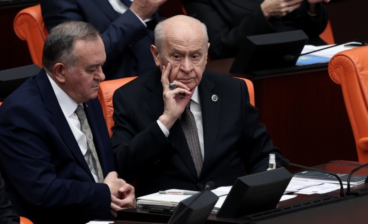 Devlet Bahçeli,  'Altılı masanın adayı kim olsun?' sorusuna bakın ne dedi: Tercihim sınıf arkadaşımdır 