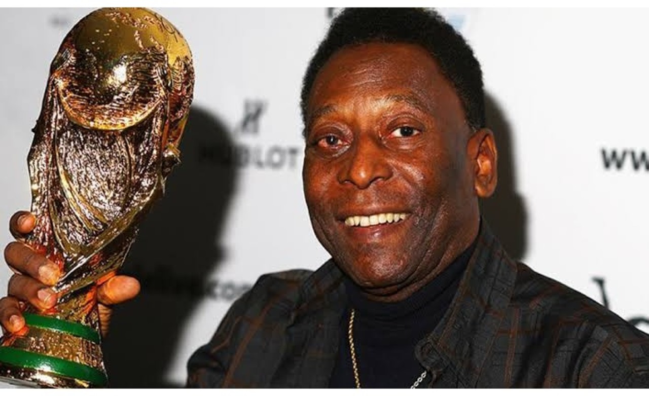 Hayatını kaybeden Pele'nin kariyerinde hiç bilinmeyen Fenerbahçe detayı