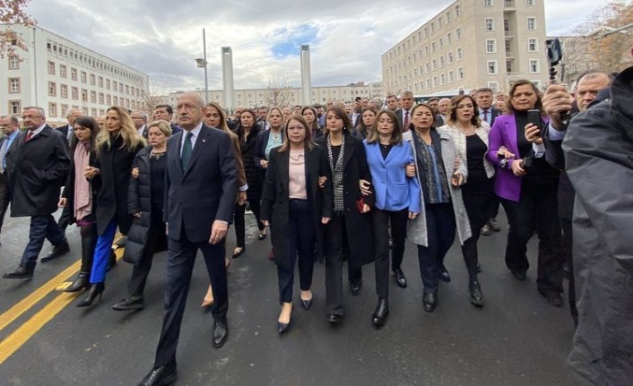 Gaffar Yakınca: Kılıçdaroğlu’nun derdi çocuklar mı?
