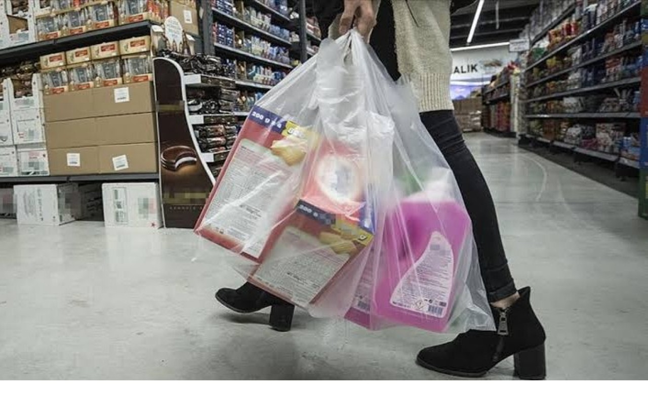 Market poşetlerine zam geldi mi? İşte yeni yıl fiyatı!
