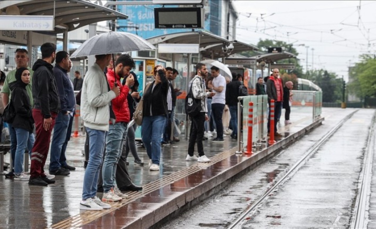 Meteoroloji açıkladı: 20 şehirde yağmur yağacak,  sis ve pus da var