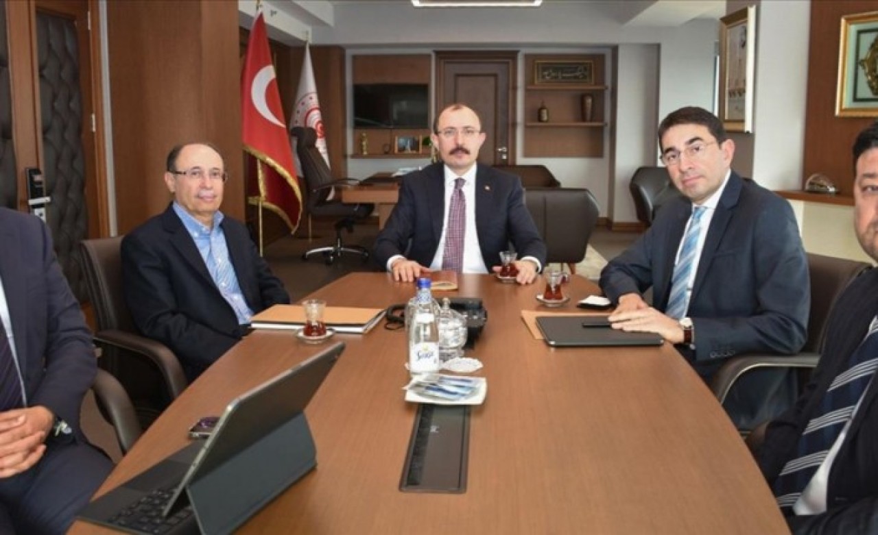 Ticaret Bakanı Muş'tan 4 zincir marketin müdürlerine sert uyarı!