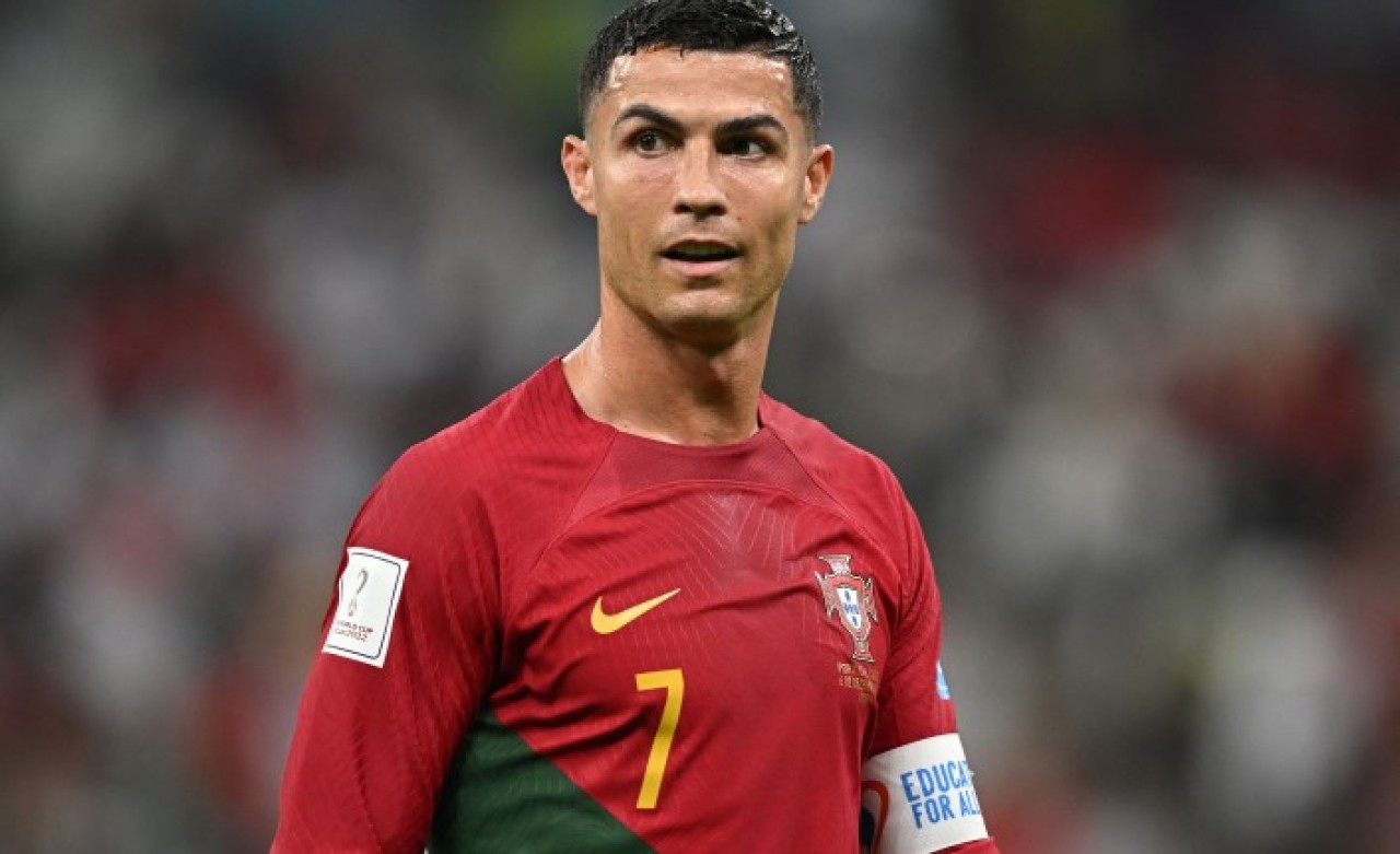 Tüm dünya ters köşe oldu! Ronaldo'nun yeni takımı futbolseverleri sevinçten çıldırtacak