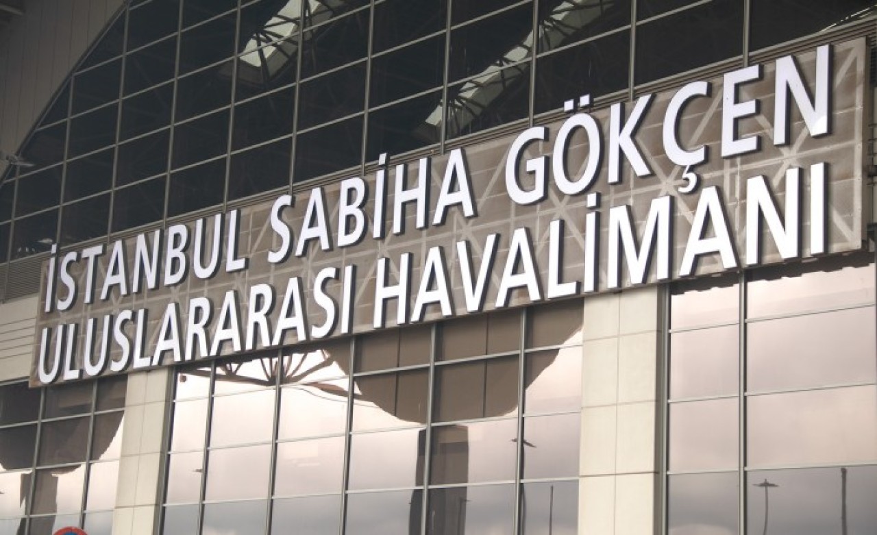 Tuzla'da doğal gaz borusu patladı,  Sabiha Gökçen Havalimanı'ndan uçuşlar durduruldu