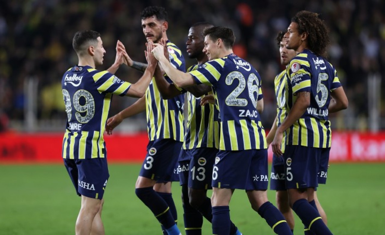 Arda ayakta alkışlandı. Fenerbahçe,  kupada çeyrek finalde