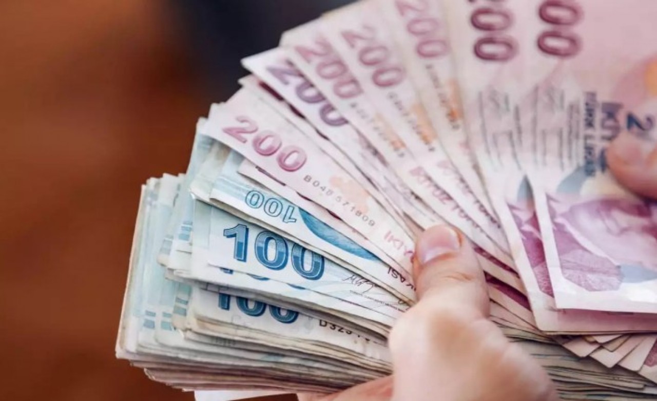 Bakan Bilgin,  EYT'lilerin beklediği haberi verdi