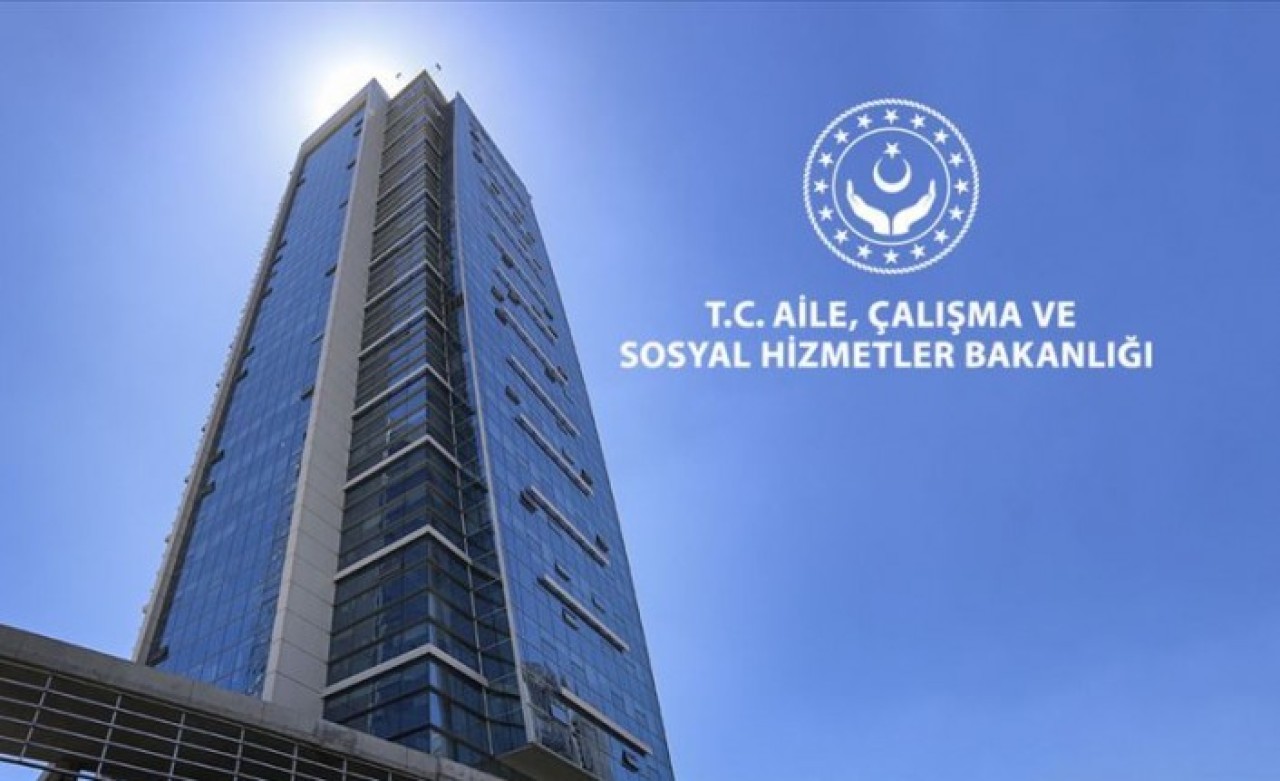 Yardımdan faydalanacak İlk,  orta ve yükseköğretim  öğrencilerine ulaşım desteği başladı