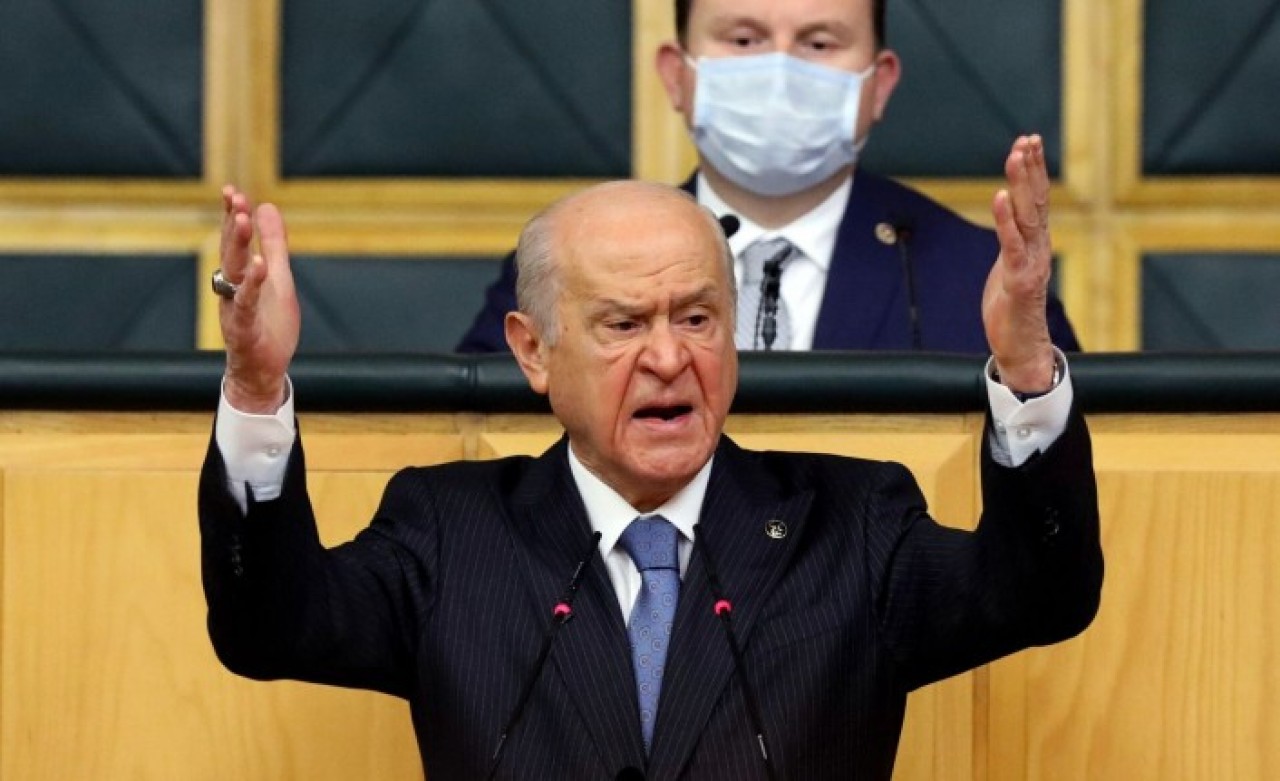 Hiç bu kadar sinirlenmemişti! Bahçeli: "Hepsine meydan okuyorum,  burunlarından fitil fitil getireceğiz"