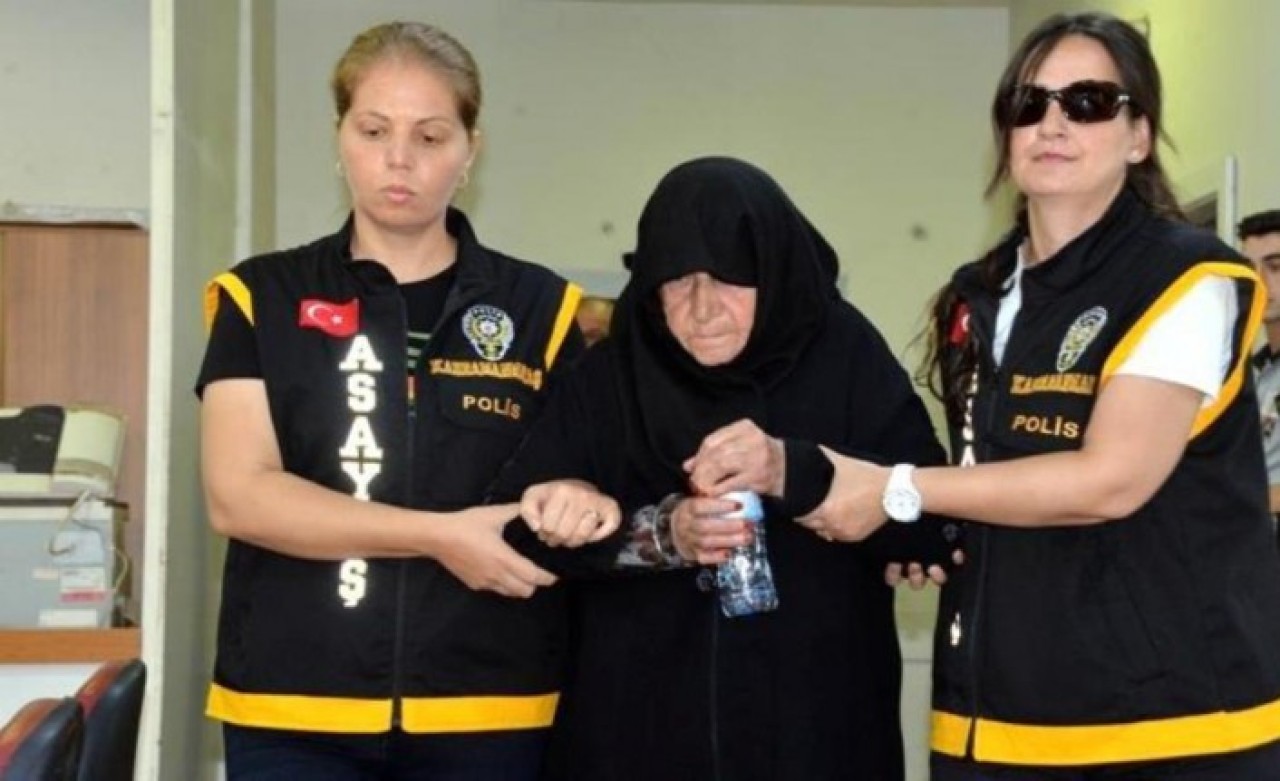 26 yıl önce kocasını ve kızını öldüren kadından ilk savunma