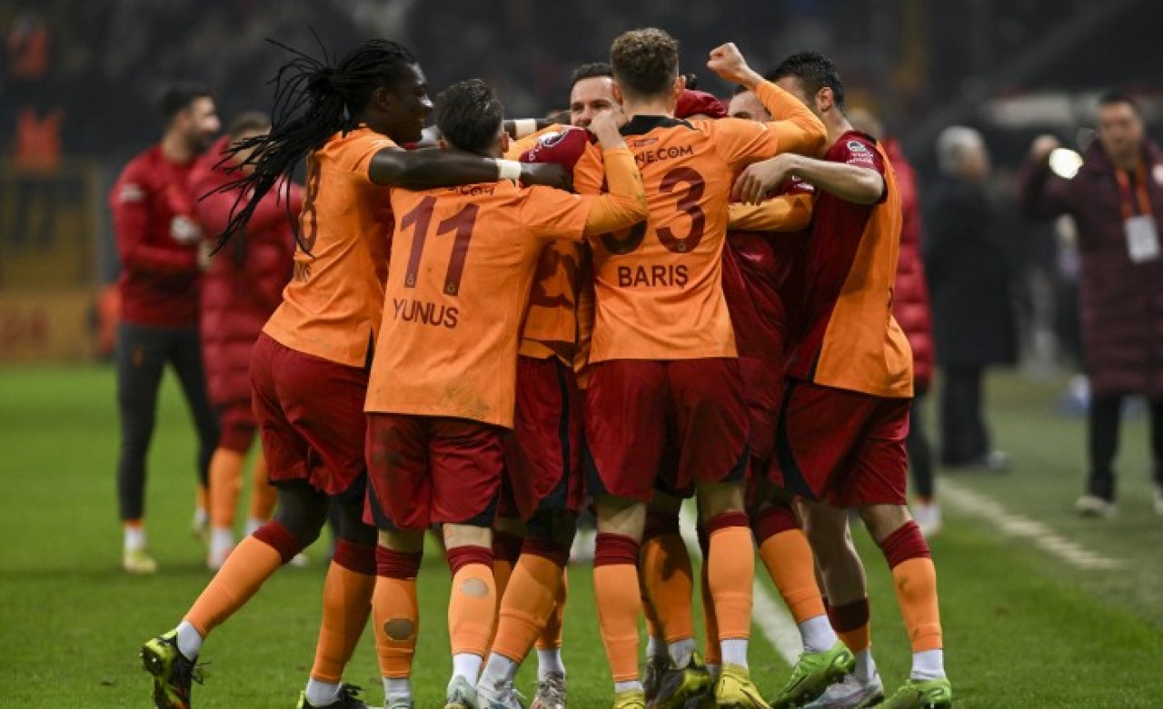 Lider Galatasaray durdurulamıyor