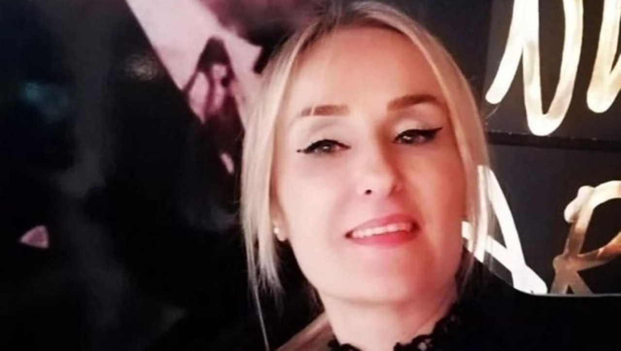 Antakya'daki Rönesans Rezidans'tan yaralı çıkarılan öğretmen Burcu Efe hayatını kaybetti