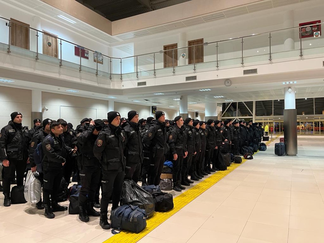 Deprem bölgesindeki polislerle ilgili flaş karar