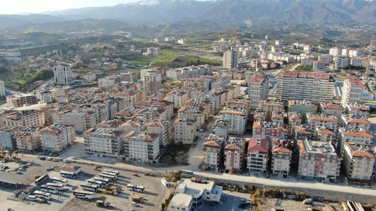 Enkaz yığınına dönen Hatay'ın bu mahallesinde hiçbir ev yıkılmadı