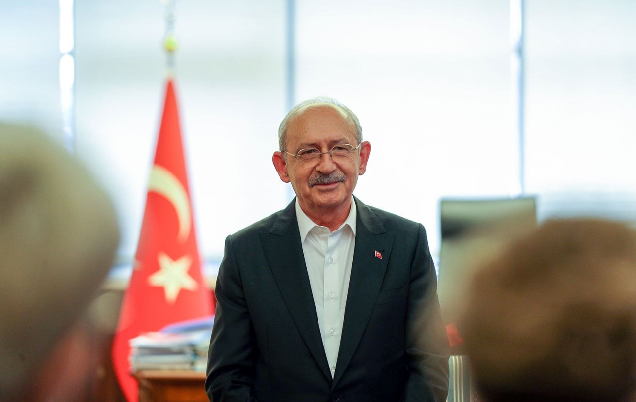 Kılıçdaroğlu,  adaylığı açıklanır açıklanmaz ilk o ismi ziyaret etti!