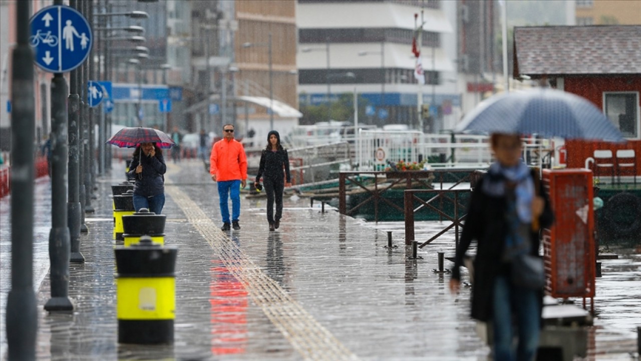 Meteoroloji uyardı: 19 ilde yağmur,  3 ilde kar yağacak
