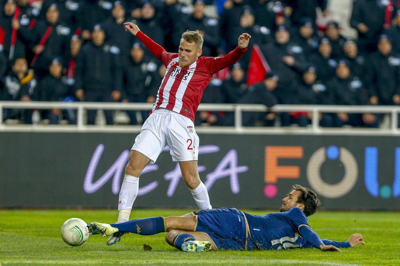 UEFA Avrupa Konferans Ligi'nde çeyrek finale yükselen takımlar belli oldu
