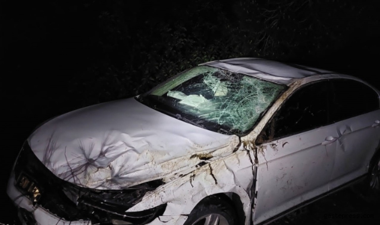 MHP'li belediye başkanları kazada yaralandı