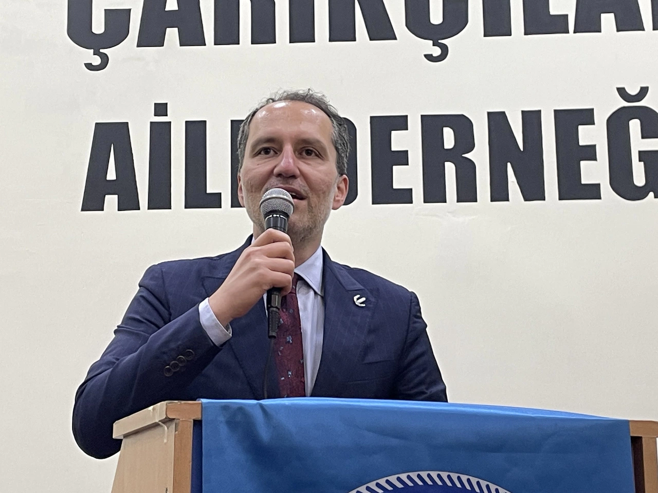 Erbakan'dan eş cinsellik ve LGBT iddiası