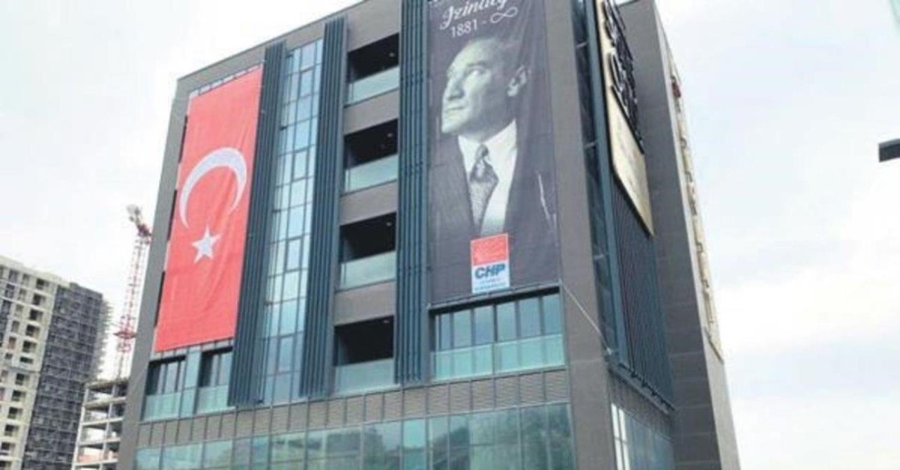 İstanbul Valiliği'nden CHP İl Başkanlığı'na saldırı iddiasıyla ilgili açıklama