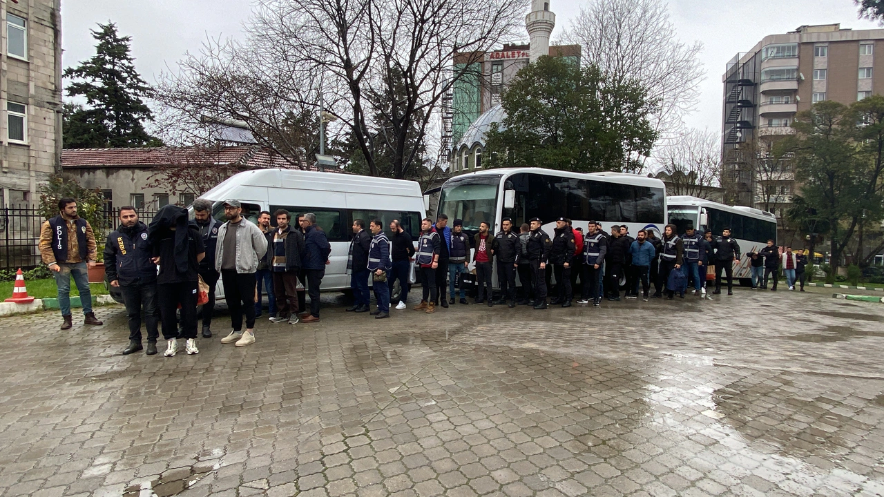 Samsun'da yasa dışı bahis operasyonu: 23 kişi tutuklandı