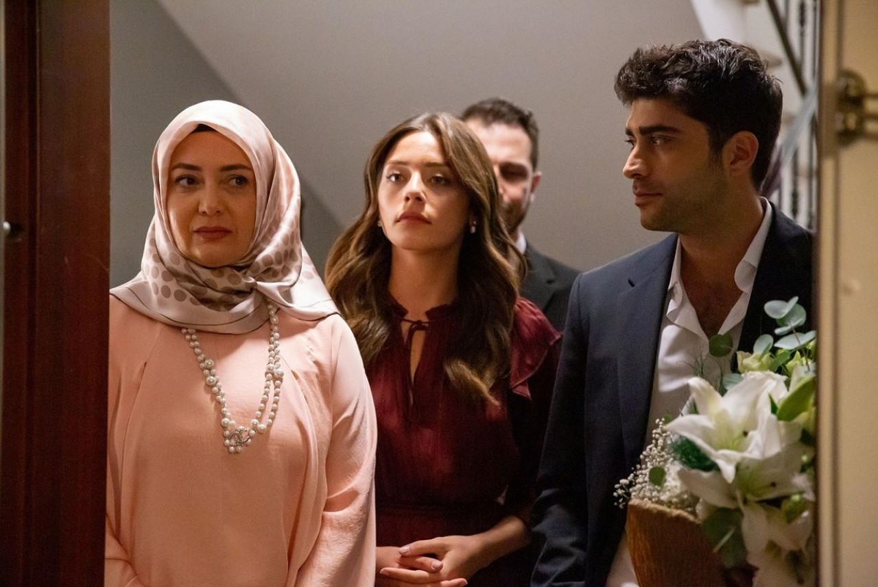 RTÜK Kızılcık Şerbeti dizisinin yayınını kesti