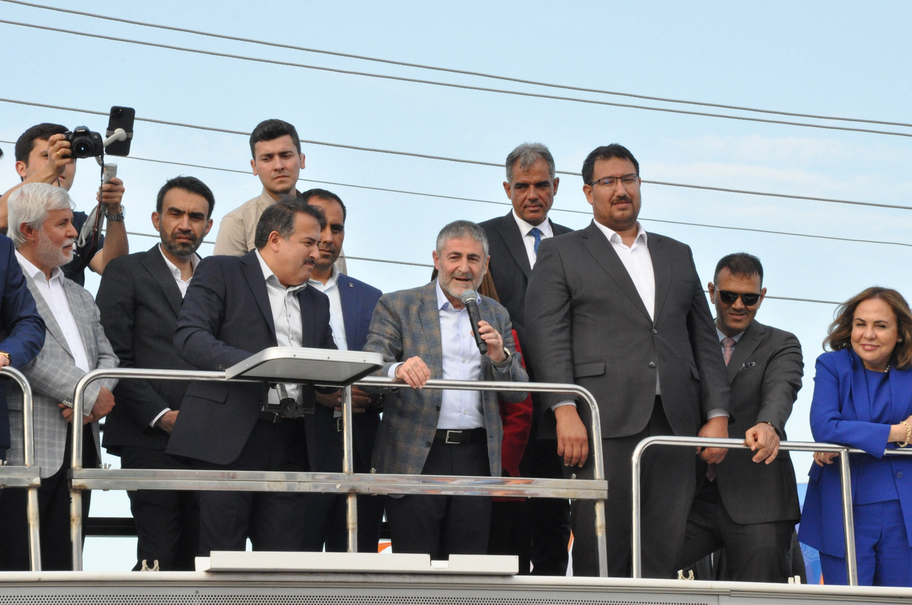 Bakan Nebati'den enteresan açıklama: Git cücüğüyle oyna biraz cücüğüyle!