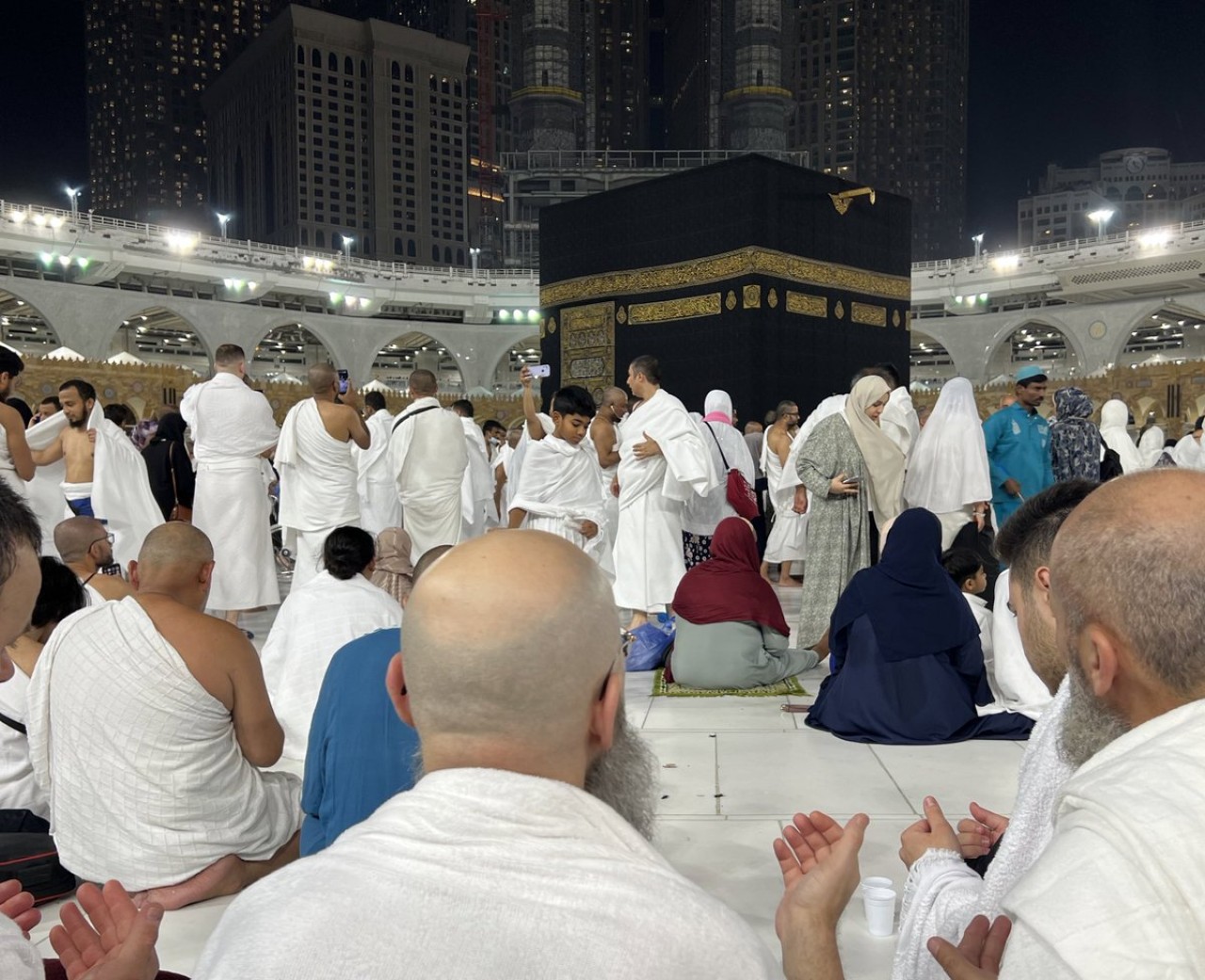 Cübbeli Ahmet Hoca'dan Kabe'de seçim duası!