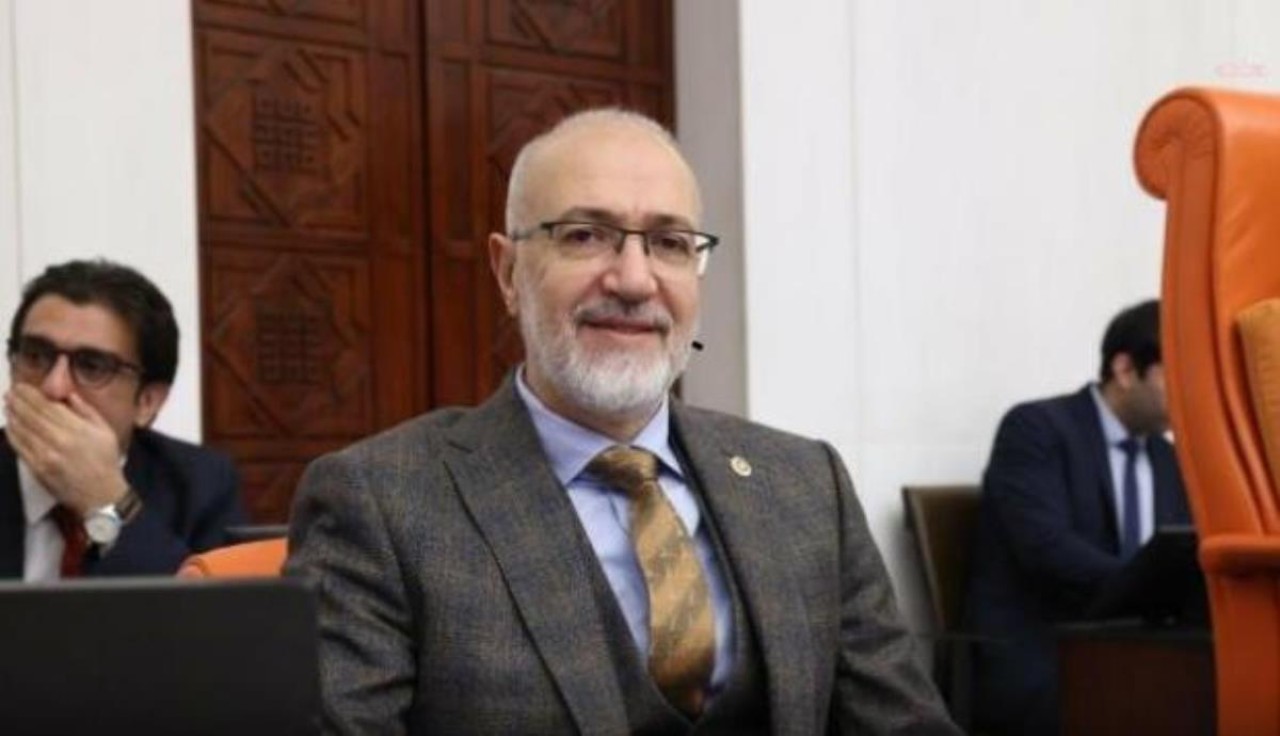 AK Partili vekil aday gösterilmeyince dikkat çeken bir paylaşım yaptı!