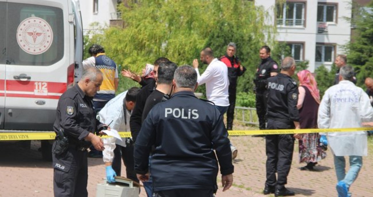 Kayseri'de çocuklarıyla birlikte balkondan düşen Nurgül Dal ve 2 çocuğu öldü