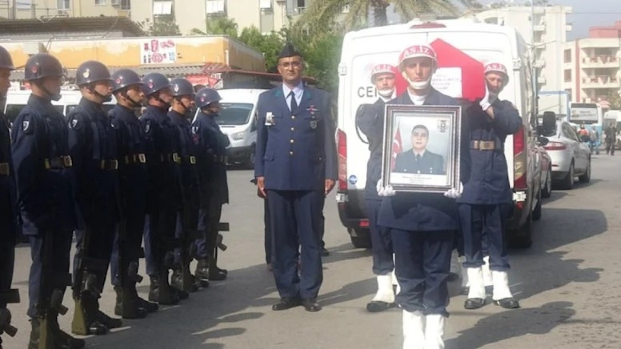 Suriye'de şehit olan Uzman Çavuş Mehmet Karabulut Anamur'da toprağa verildi