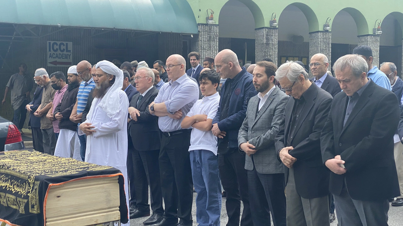 Kemal Derviş toprağa verildi. Son vasiyeti ortaya çıktı