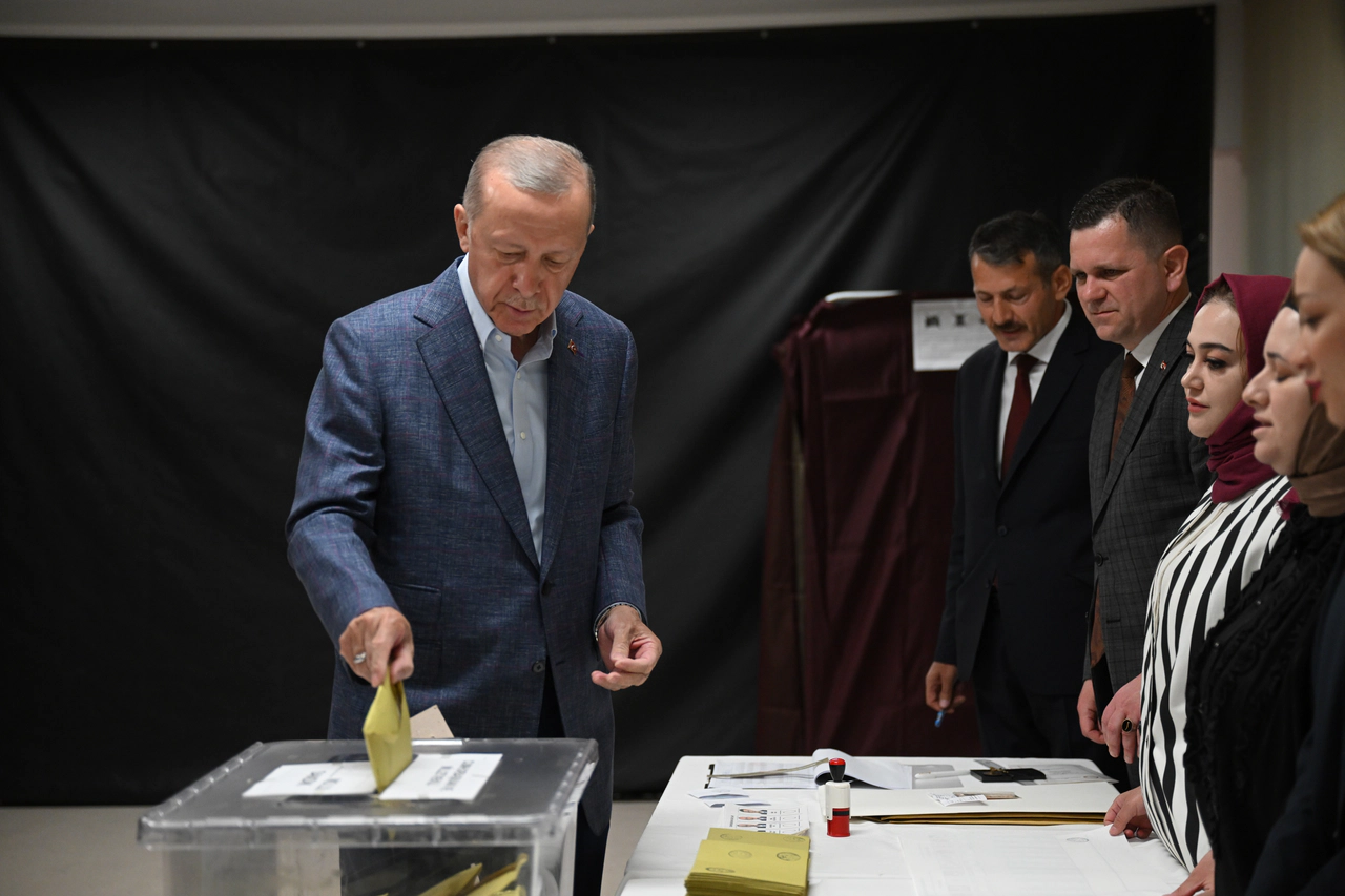 Cumhurbaşkanı Erdoğan oyunu İstanbul'da kullandı: Demokrasi vurgusu yaptı