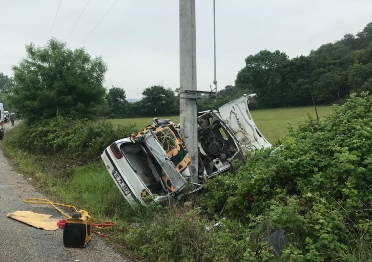 Biga'daki kazada Gaye Aydemir ve 2 yaşındaki oğlu öldü
