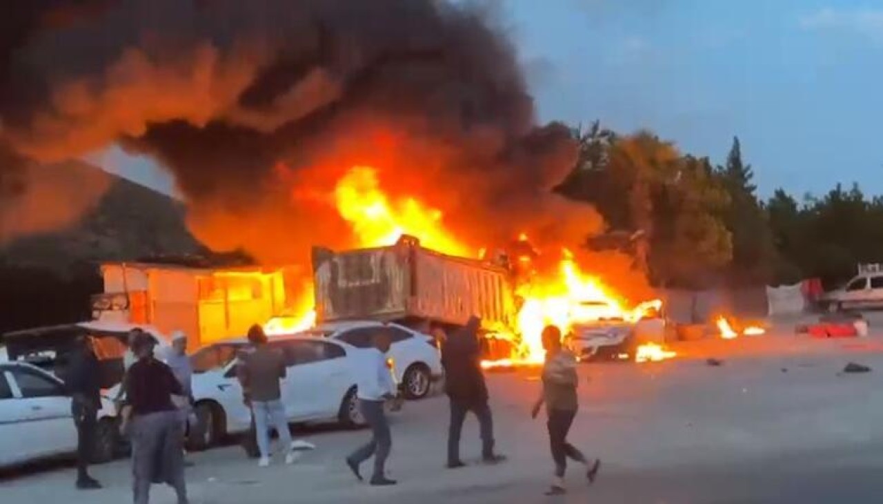 Hatay'da korkunç kaza: 12 kişi öldü,  32 yaralı var