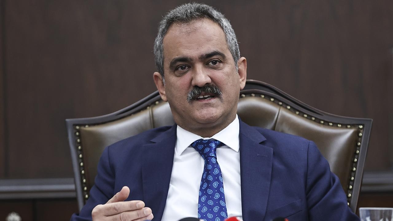 Ek atama için seferber olan öğretmenlere Bakan Özer müjdeyi verdi: ''2022 KPSS ile ilave atamalar olacak''
