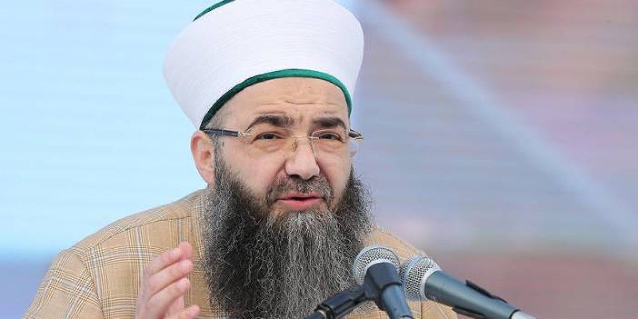 Cübbeli Ahmet: Demokrasiyi reddediyoruz,  biz şeriatçıyız