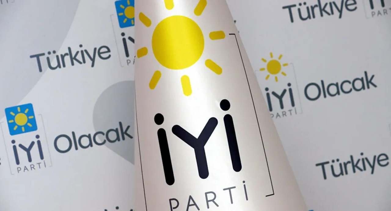İYİ Parti’de şoke eden istifa