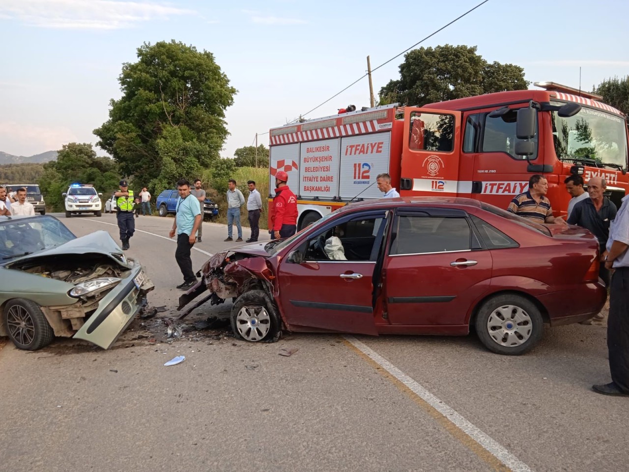 Balıkesir'de iki otomobil çarpıştı: Feride Oruç öldü