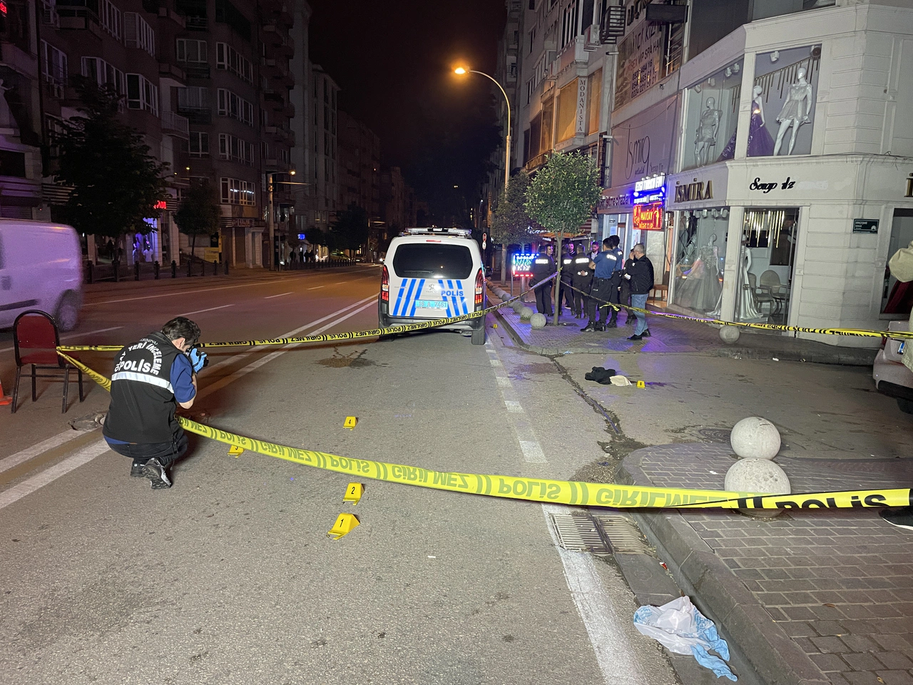 Bursa Osmangazi'de yolda yürürken vurulan Arif Akcan öldü