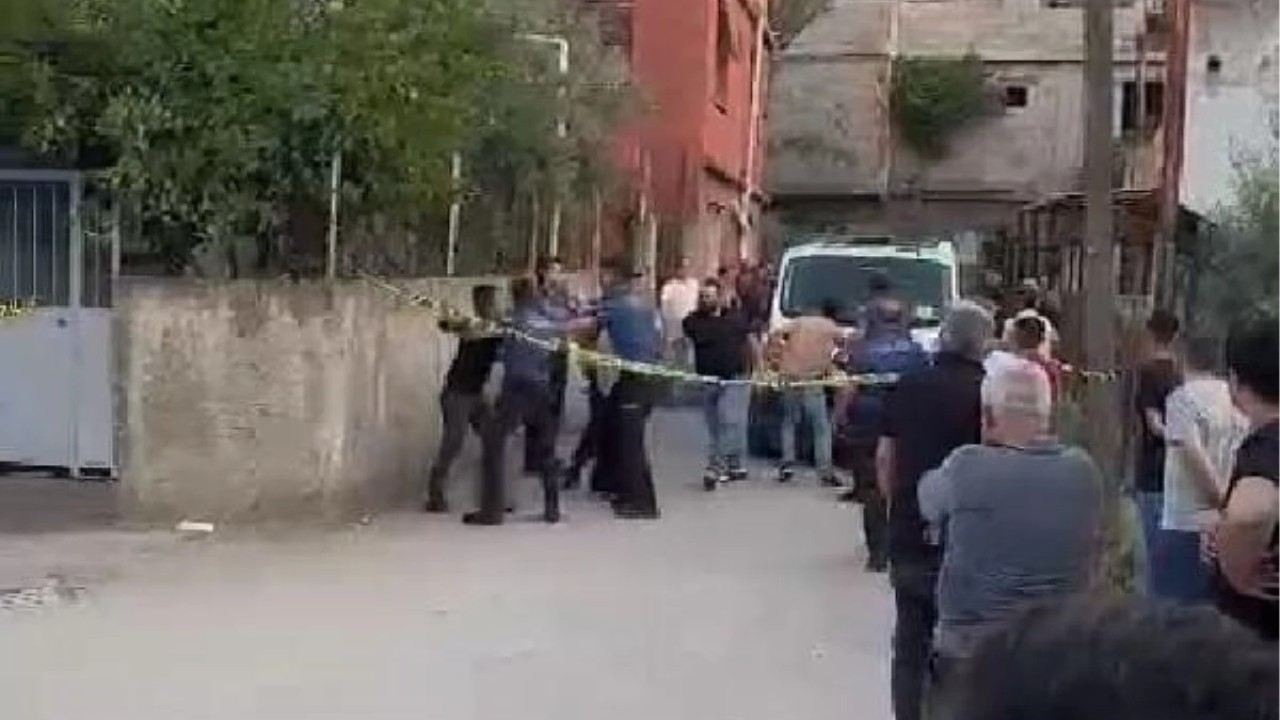 Adana'da eşi Nuriye Arslan'ı başından vuran Erhan Arslan intihar etti